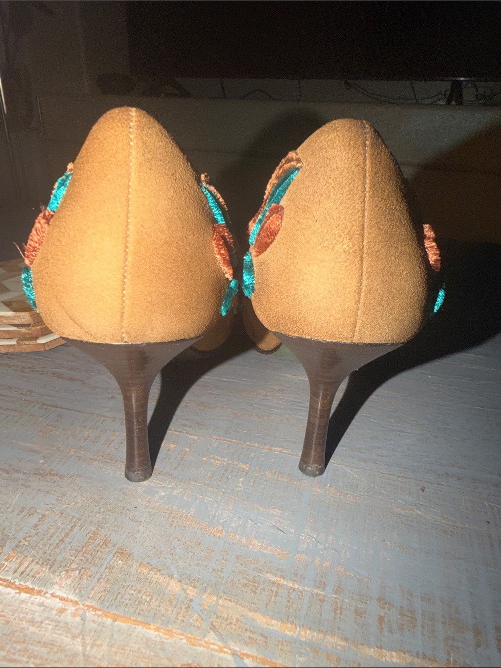 BCBGMaxAzria Brown and Turquoise Floral Velvet Pumps - Picture 5 of 9